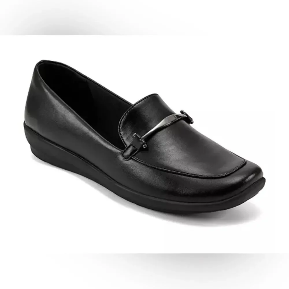 Woman’s Easy Spirit Arena Slip on Flats Black Size 7